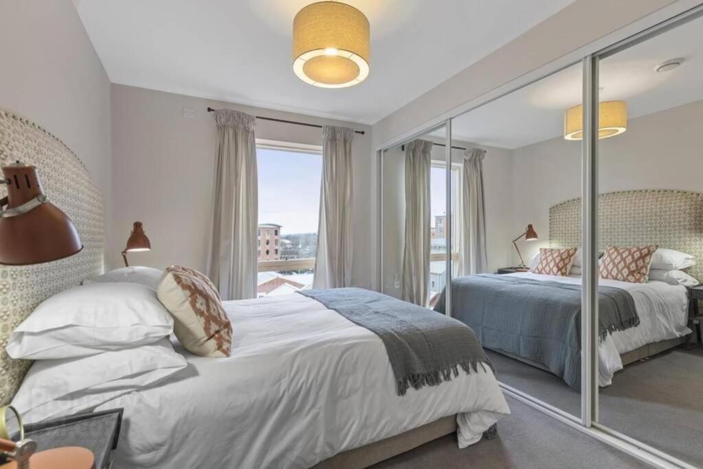 5* Luxury, City Centre, Brand New Development Belfast Extérieur photo