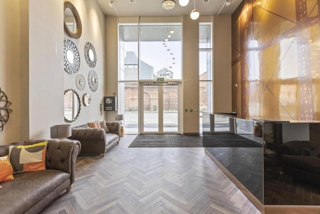 5* Luxury, City Centre, Brand New Development Belfast Extérieur photo